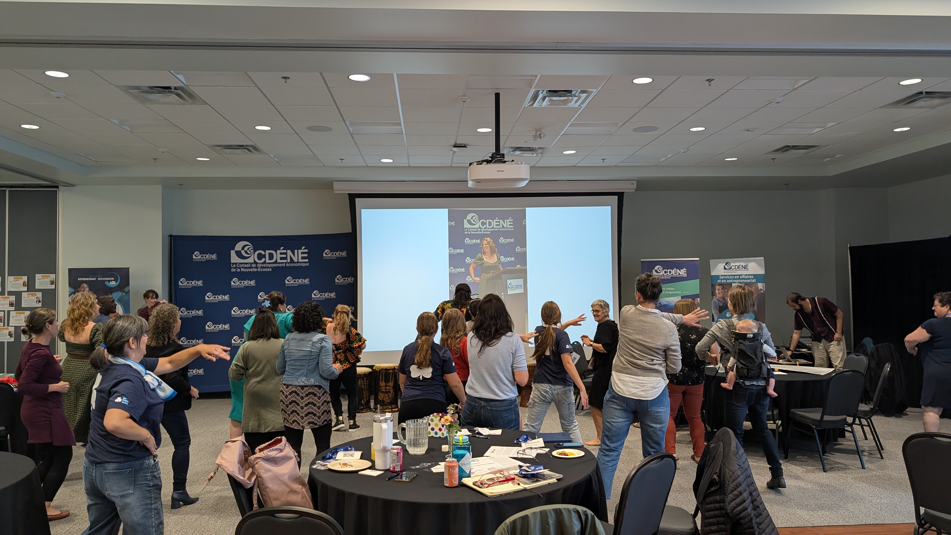 PXL 20250927 180853296